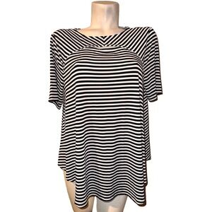 Chicos Black White Striped Keyhole Swing Top Sz LP (2P) Petite Short Sleeve Knit